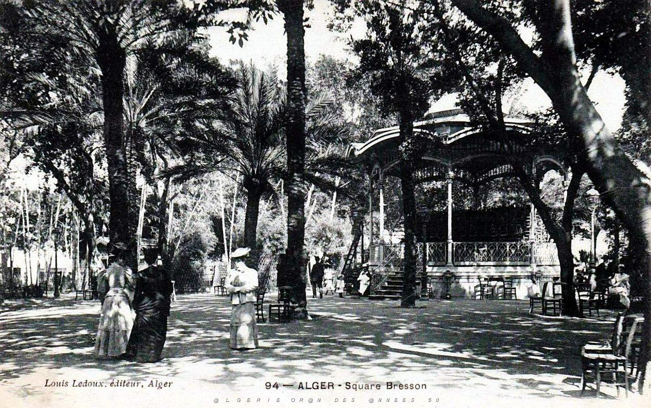 Alger - Square Bresson et le kiosque.jpg